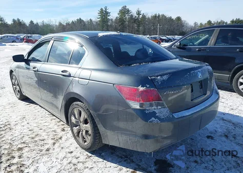 2008 Honda Accord 2.4 Ex-L из США, поврежденный, VIN 1HGCP26888A058978